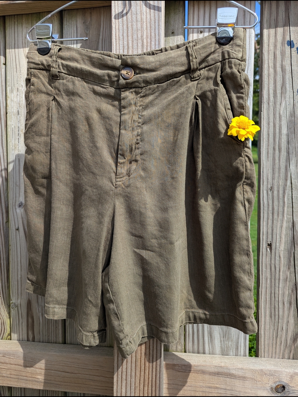 Kut from the Kloth Olive Pleated High-Waist Bermuda Shorts